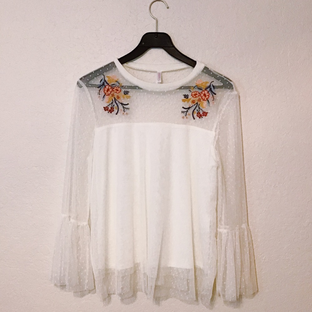 White lace shirt